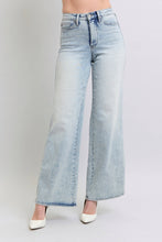 Load image into Gallery viewer, Wanda Retro High Waist Tummy Control Jeans
