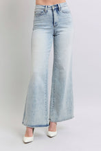 Load image into Gallery viewer, Wanda Retro High Waist Tummy Control Jeans