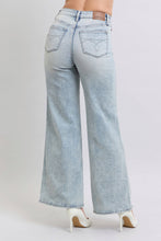 Load image into Gallery viewer, Wanda Retro High Waist Tummy Control Jeans