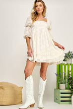 Load image into Gallery viewer, Evelyn Textured Peasant Sleeve Dress