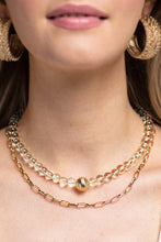 Load image into Gallery viewer, Tess Chain and Bead Necklace
