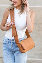 Load image into Gallery viewer, Annika Crossbody Bubble Bag
