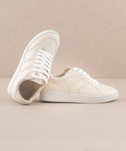 Load image into Gallery viewer, Marlee Sneakers in Off White
