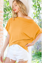Load image into Gallery viewer, Poppy Oversized Blouse
