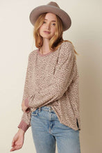 Load image into Gallery viewer, Andi Leopard Top in Mauve
