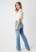 Load image into Gallery viewer, Lea Mid Rise Vintage Bootcut Jean
