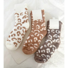 Load image into Gallery viewer, Cozy Leopard Print Socks (more colors)

