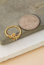 Load image into Gallery viewer, Vine Ring Silver
