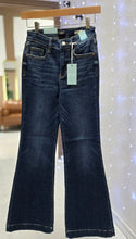 Load image into Gallery viewer, Gwen Trouser Flares | Petite Length
