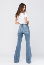 Load image into Gallery viewer, Samantha Mid Rise Trouser Jean
