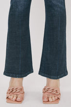 Load image into Gallery viewer, Maci 5 Button Flare - 31&quot; Inseam
