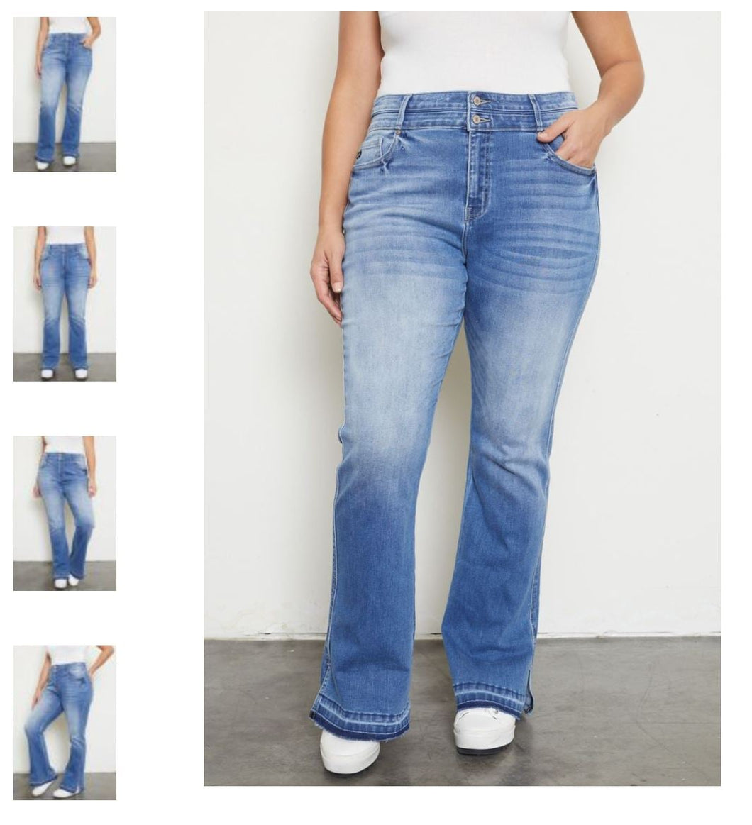 SALE - Curvy High Rise Flare Jeans in Medium Wash