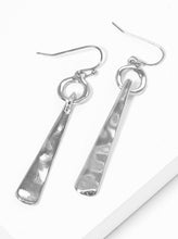 Load image into Gallery viewer, Aubrey Hammered Drop Earring in Silver
