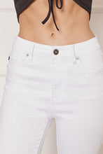 Load image into Gallery viewer, SALE - High Rise Super Skinny White Jean
