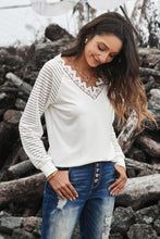 Load image into Gallery viewer, Lace Stripes White Long Sleeved Tee

