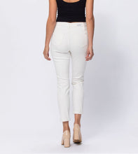Load image into Gallery viewer, White High Rise Boyfriend Jeans
